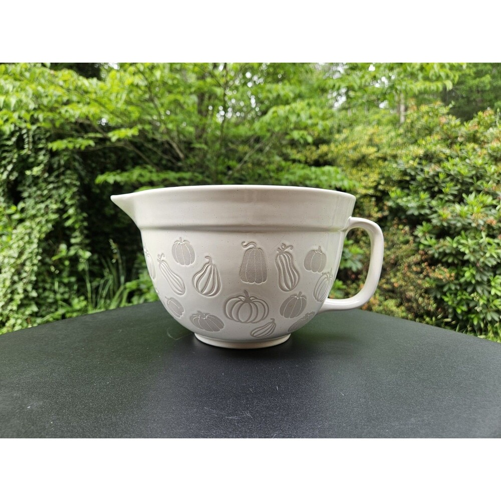 Bake Shop by MasterClass 3 Qt Mixing Batter Bowl Handle Pumpkins & Gourds Autumn - Picture 1 of 10